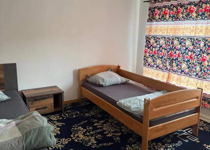 Gepflegtes Einfamilien Haus Lägenhet